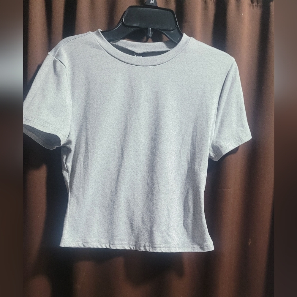 SHEIN Light Gray Casual Crop Top Tshirt.with Crew Neck Size Small